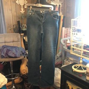 Bill Blass Women’s Blue Jeans